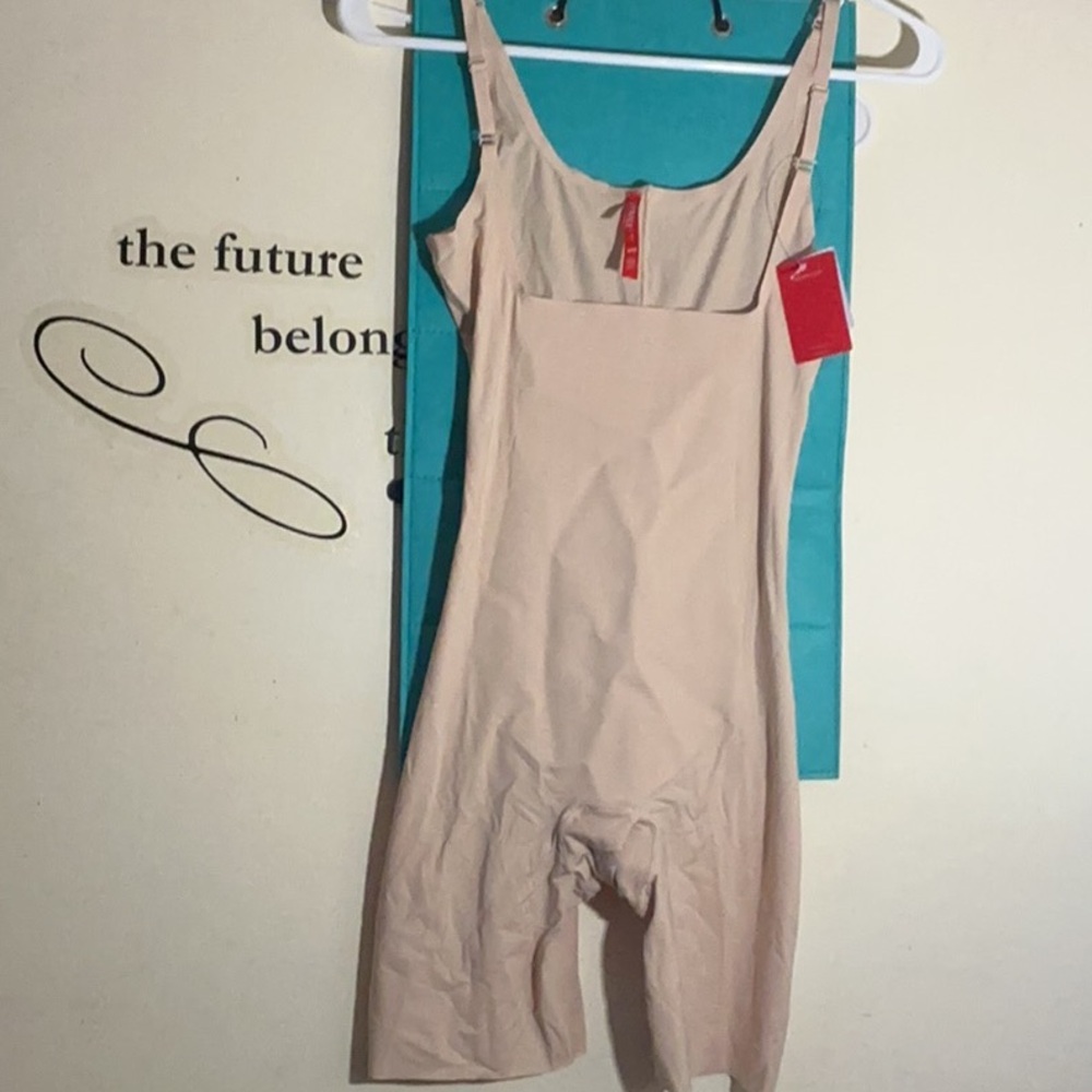 SPANX Shapewear in Nude